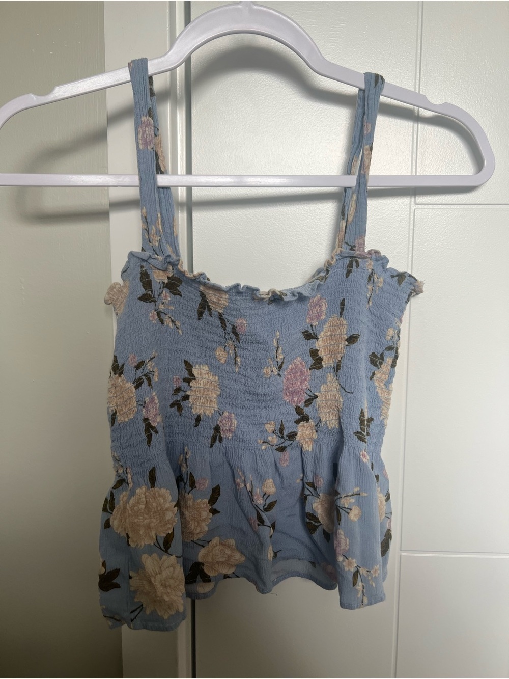 Blue floral American Eagle tank top